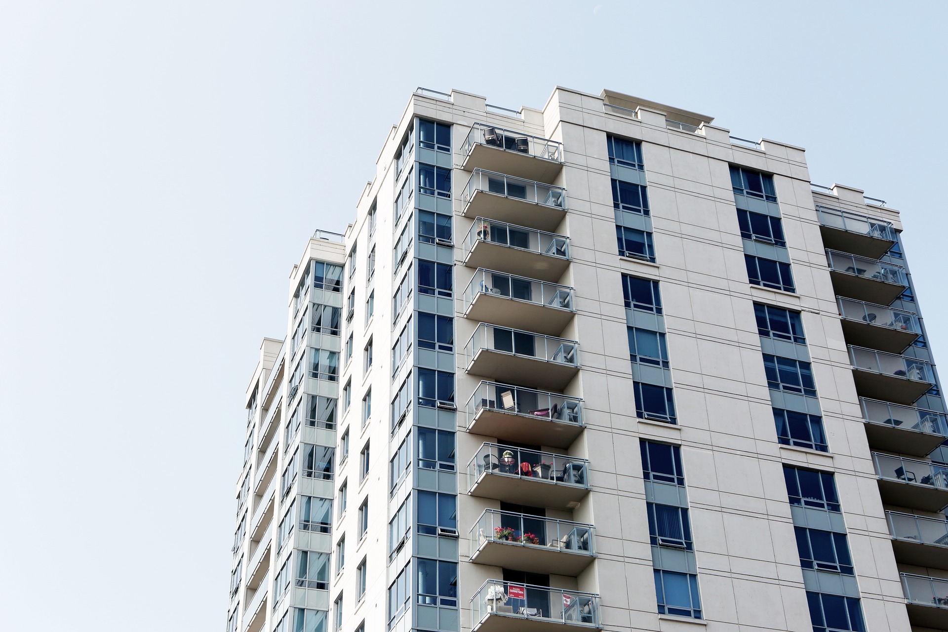 Exploring Calgary's Condo Market: Entry-Level, Mid-Range, and Luxury Options for Every Lifestyle and Budget
